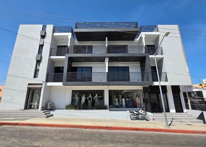 Downtown Cabo Gem King Bed Walk Everywhere Apartment *